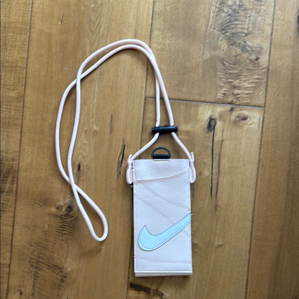 Nike Phone Crossbody NWOT